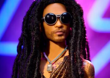 Lenny Kravitz ya tiene su propia muñeca y recrea hasta sus tatuajes