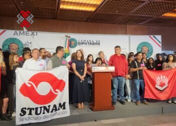 Las demandas del SUTIEMS se escucharon en la Cámara de Diputados, con el acompañamiento de legisladores del PT y organizaciones de la UNT