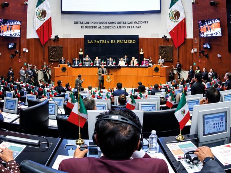 Quedó aprobada en el Senado la reforma de nacionalidad única para cargos ejecutivos.