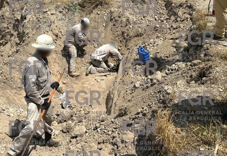FGR da golpe al huachicol; halla tomas clandestinas en NL