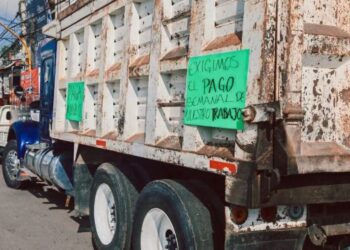 Transportistas exigen pagos a la CATEM en Ixtapaluca. AMEXI Foto Especial
