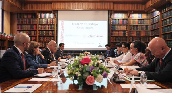 México y ACNUR acuerdan agilizar procesos de protección a refugiados