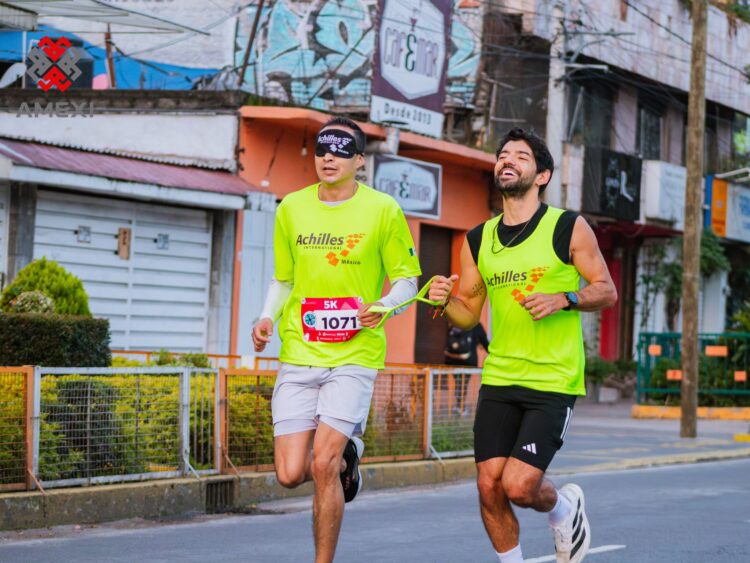 Carrera por la Salud Visual 2026 recauda fondos para tratamientos especializados.
