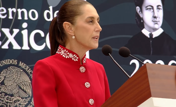 Sheinbaum proclama la soberanía nacional en el Zócalo