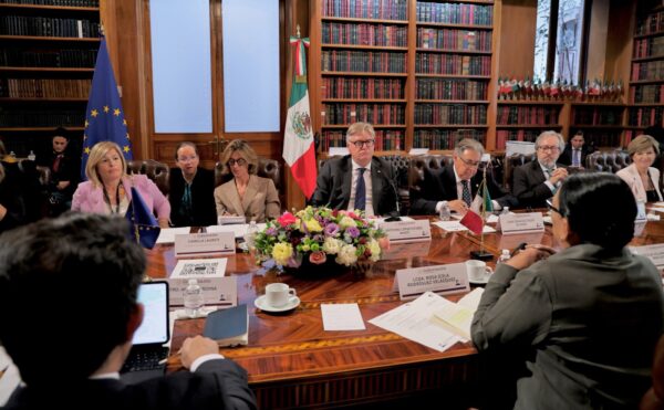 Parlamento Europeo coincide en esfuerzos multilaterales
