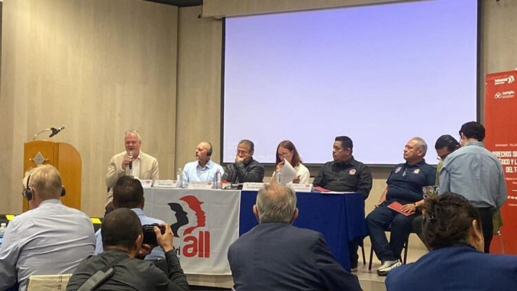 Sindicatos de México, EU y Canadá proponen ampliar Mecanismo Laboral del T-MEC