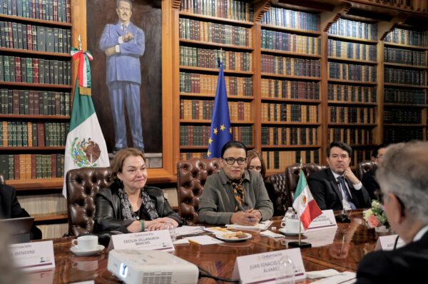 México y la Unión Europea (UE) reforzarán su cooperación en derechos humanos y migración, confirmó la titular de la Secretaría de Gobernación (Segob)