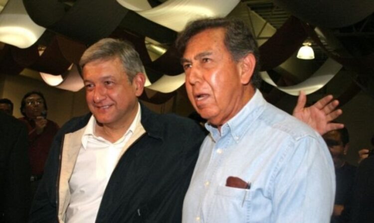 Andrés Manuel López Obrador y Cuauhtémoc Cardenas. AMEXI/Foto: Regeneración MX