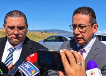Suspenden 12 horas la audiencia contra exfiscal de Chihuahua
