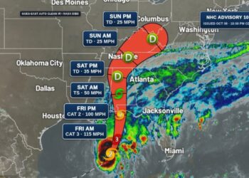 Avance del huracán Isaías hacia las costas de Estados Unidos.