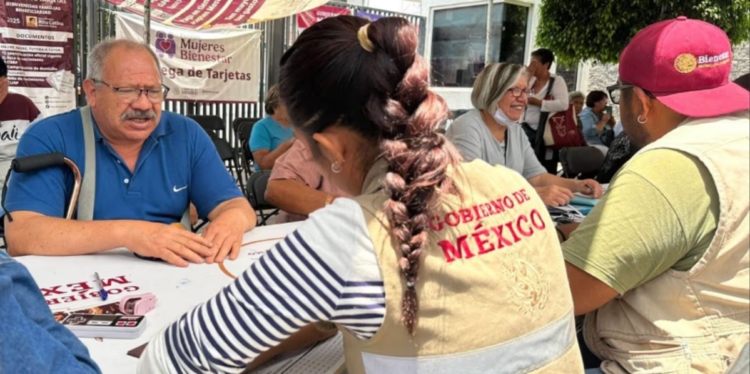 México contribuyó con 60% en la reducción de la pobreza en América Latina: Sheinbaum