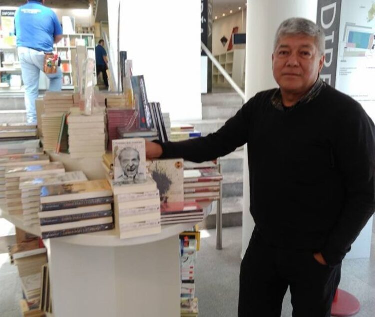 Carlos López y Editorial Praxis: 45 años de resistencia literaria