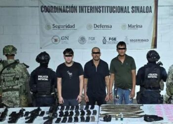 Detención de El Coco Ranas y dos persoonas más en Culiacán, Sinaloa. AMEXI Foto Sedena