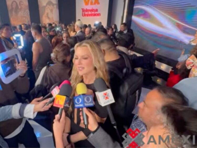 Marjorie de Sousa habla sobre el bullying que sufrió durante su infancia y cómo la actuación la ayudó a superar la timidez y ganar confianza.