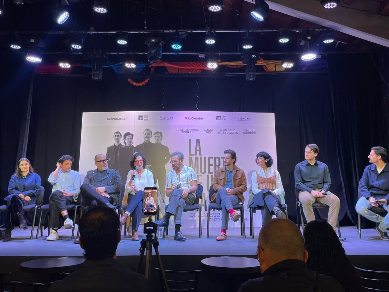 Elenco de La muerte de un viajante, obra de Arthur Miller que estrenará temporada el 16 de octubre en el Teatro Rafael Solana de Ciudad de México.