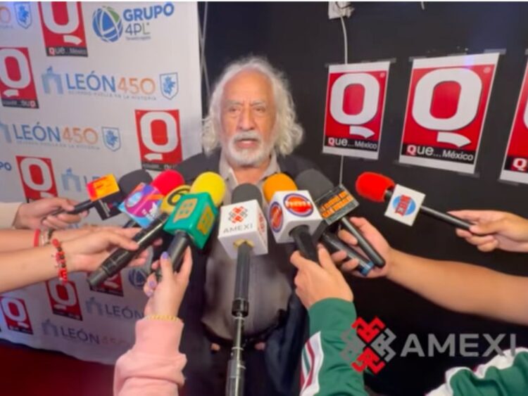 Rafael Inclán durante un encuentro con medios, donde habló sobre la muerte de su amigo y compañero Otto Sirgo.