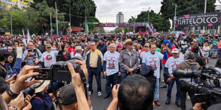 2 de octubre no se olvida; así la marcha conmemorativa en la CDMX