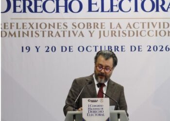 El magistrado presidente del TEPJF, Gilberto Bátiz, en el Primer Congreso Nacional de Derecho Electoral. elecciones 2027