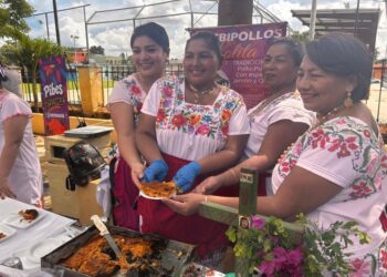 Feria del Mugbipollo en Mérida.