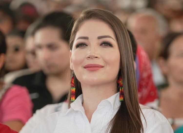 Jasmine Bugarín quiere ser la excepción de la regla; se apega a la teoría Chavela Vargas