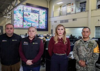La gobernadora Marina del Pilar Ávila da el reporte de los daños por el paso de la tormenta Rachel en BC. AMEXI Foto X Marina del Pilar