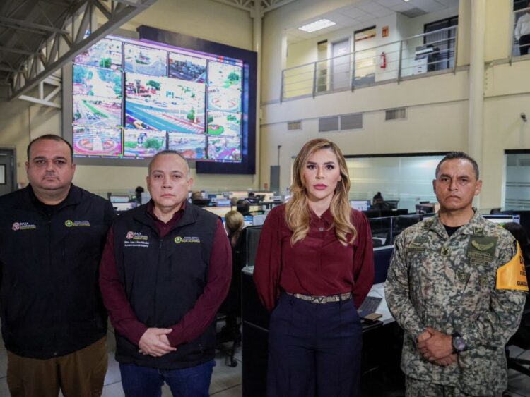 La gobernadora Marina del Pilar Ávila da el reporte de los daños por el paso de la tormenta Rachel en BC. AMEXI Foto X Marina del Pilar