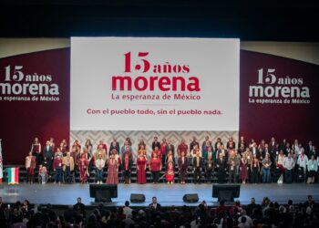 Morena llega a sus XV años en medio de fisuras internas y con sus rémoras (Opinión)