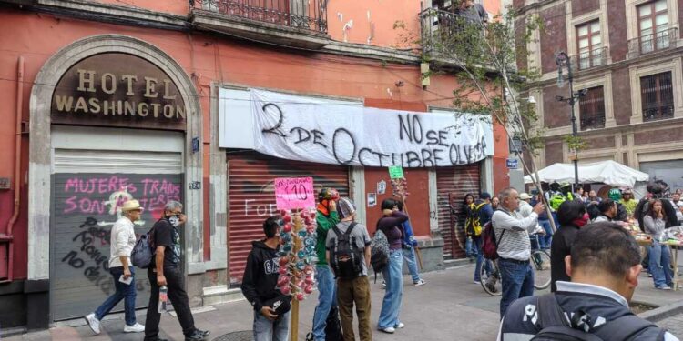 2 de octubre no se olvida; así la marcha conmemorativa en la CDMX