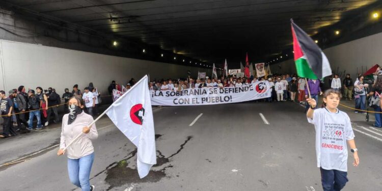 2 de octubre no se olvida; así la marcha conmemorativa en la CDMX