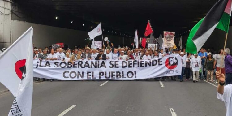 2 de octubre no se olvida; así la marcha conmemorativa en la CDMX