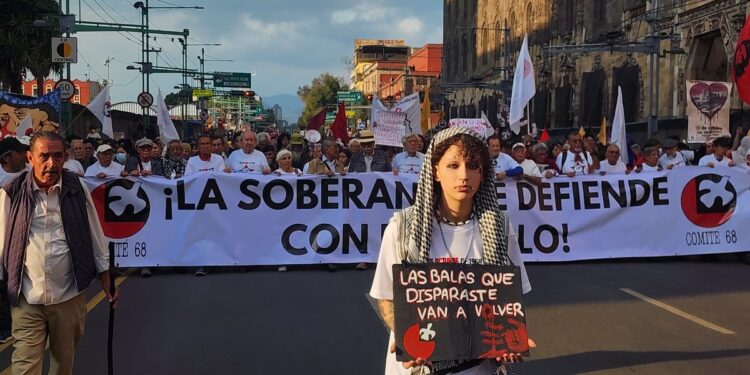2 de octubre no se olvida; así la marcha conmemorativa en la CDMX