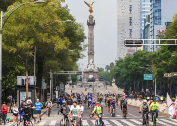 Muévete en Bici 18 de octubre. AMEXI Foto Especial