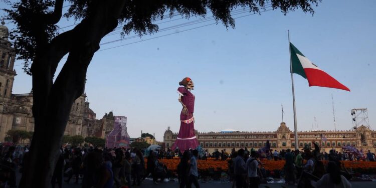 Así luce la Ofrenda Monumental del Zócalo de la CDMX