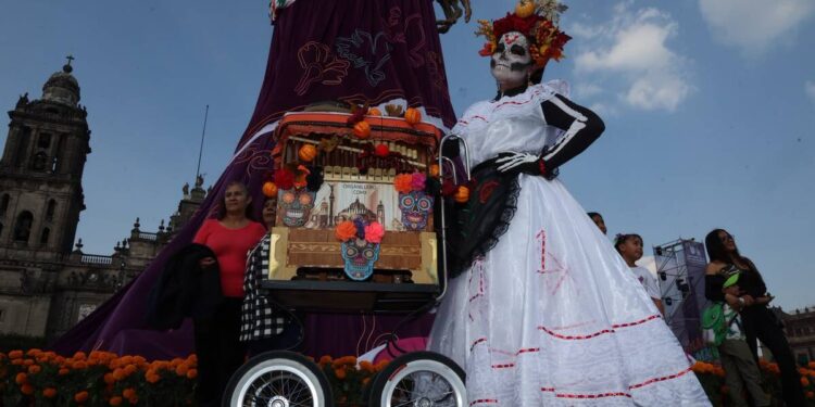 Así luce la Ofrenda Monumental del Zócalo de la CDMX