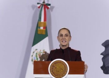 Reconoció que sostuvo un encuentro de tensión con la gobernadora de Chihuahua, Marú Campos,