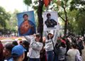 Checo Pérez celebra en Paseo de la Reforma su regreso a la CDMX