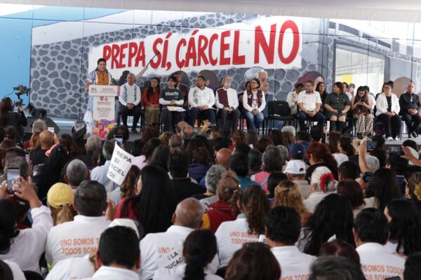 Brugada anuncia tres universidades y cinco preparatorias en el aniversario de "¡Prepa sí, cárcel no!". AMEXI/Foto: @ClaraBrugadaM