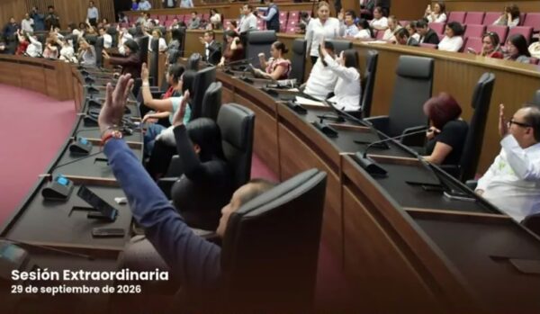 "La salud de nuestras comunidades no está en venta": César Mateos. AMEXI/Foto: gobierno de Oaxaca