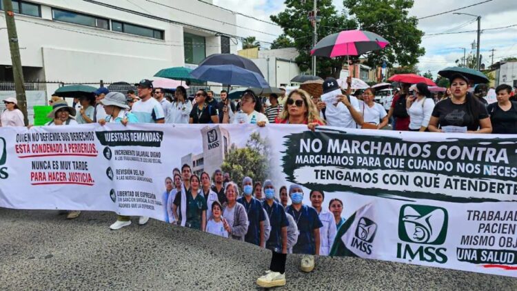 El movimiento laboral del IMSS rebasa por completo la estructura del Sindicato Nacional de Trabajadores del Seguro Social (SNTSS) y de su dirigente, Rafael Olivos Hernández. AMEXI/FOTO/ marxismo.mx