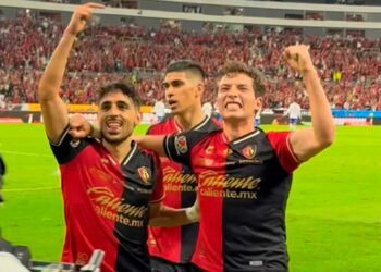 Atlas vence 4-3 al Puebla en el Estadio Jalisco durante la Jornada 14 del Apertura 2026