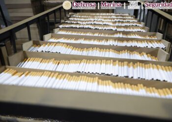 Aseguran casi 60 toneladas de cigarro pirata y detienen a tres personas en Huixquilucan