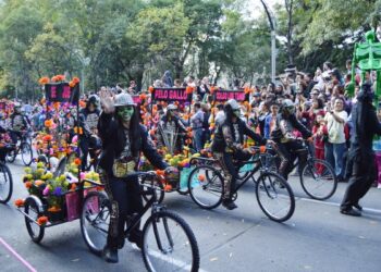 Ciclotón de Día de Muertos: ruta, estaciones de servicio y recomendaciones. AMEXI/Foto: RRSS