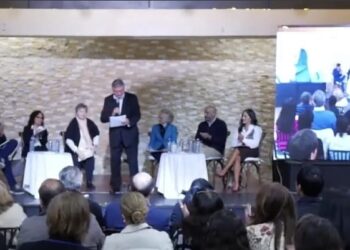 Democracia no se fortalece con ocurrencias ni falsas promesas de partidos políticos