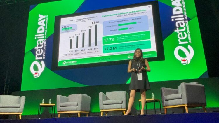 Daniela Orozco expone datos sobre crecimiento, omnicanalidad e inteligencia artificial en el comercio electrónico mexicano durante eRetail Day Latam México 2026.