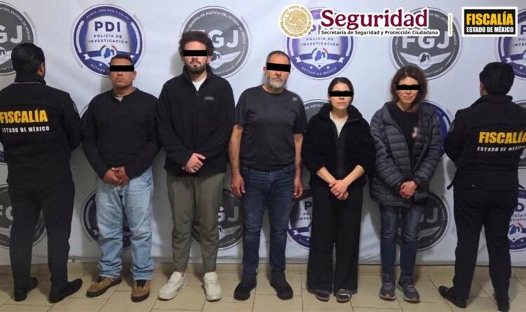 Detienen a familia que usaba IA para prácticas de extorsión. AMEXI/Foto: @SSPCMexico