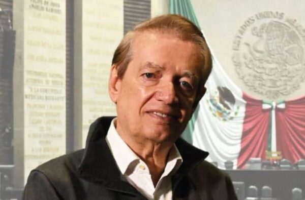 El periodista Francisco Garfias crea la columna “Arsenal” y dedicó más de cuatro décadas a informar. AMEXI/FOTO/ Facebook