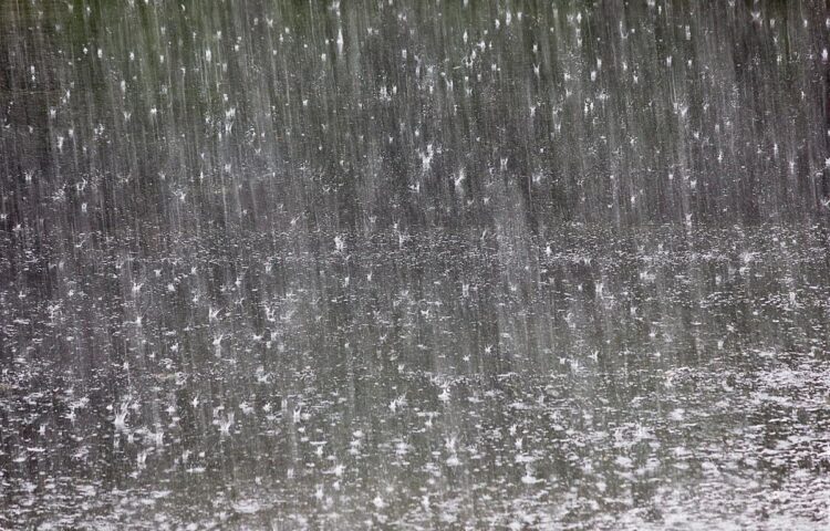 El SMN alerta por lluvias torrenciales, inundaciones y fuertes vientos en México ante el frente frío 2 y el huracán Trudy. | AMEXI/FOTO: RRSS