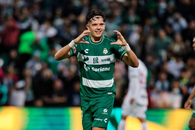 Santos Laguna consiguió una victoria contundente en el Estadio TSM Corona