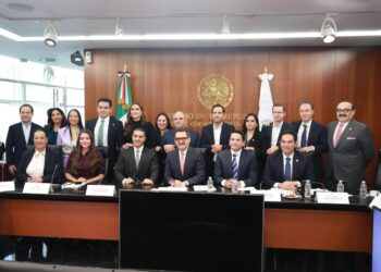 El presidente de la Jucopo en el Senado, Ignacio Mier señal que la Seguridad está por encima de intereses políticos y partidistas. AMEXI/FOTO/ Senado