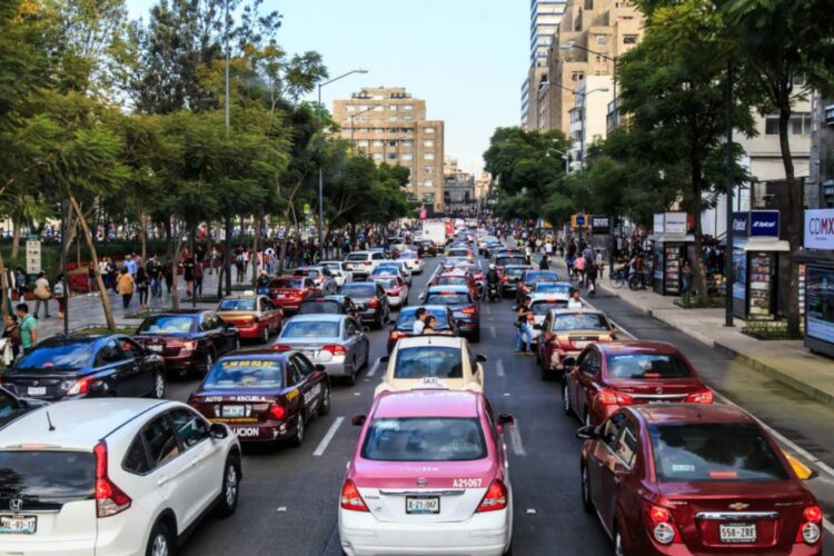Calendario Hoy No Circula: qué autos descansan cada día de la semana. AMEXI/Foto: RRSS